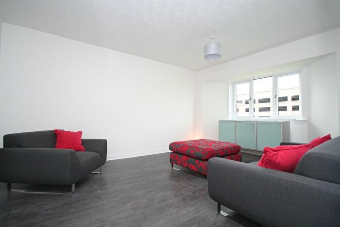 2 Bedroom Flat To Rent In North Frederick Path, Bed Furnished Apartment, City Centre, Glasgow - Available //, G1