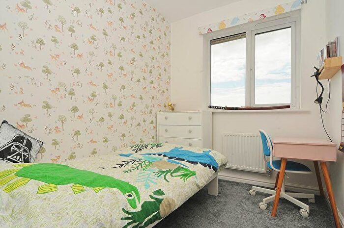 3 Bedroom End Of Terrace House For Sale In Bluebell Street, Plymouth. Bedroom Property In Derriford., PL6