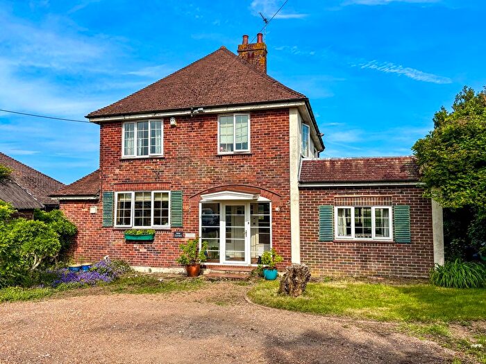 3 Bedroom Detached House For Sale In Whatlington Road, Battle, TN33