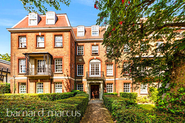 3 Bedroom Flat To Rent In Fortis Green, Muswell Hill, N10