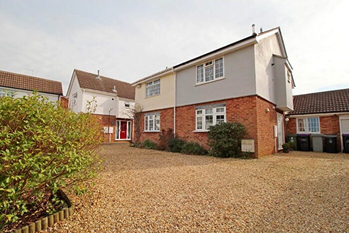 3 Bedroom Semi Detached House For Sale In Manor Close, Langtoft, PE6