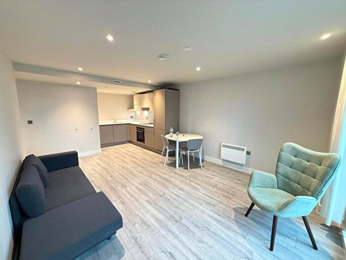 1 Bedroom Apartment To Rent In St Martins Place, Broad Street, Birmingham, West Midlands, B15