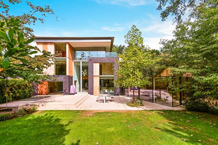 6 Bedroom Detached House To Rent In College Road London, SE21