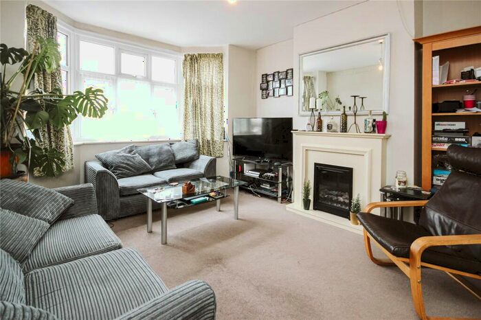 4 Bedroom End Of Terrace House To Rent In Vassall Road, Fishponds, Bristol, BS16