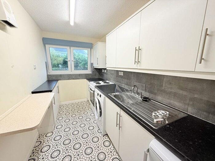 1 Bedroom Flat To Rent In Rowanbank Avenue, Dumfries, DG1