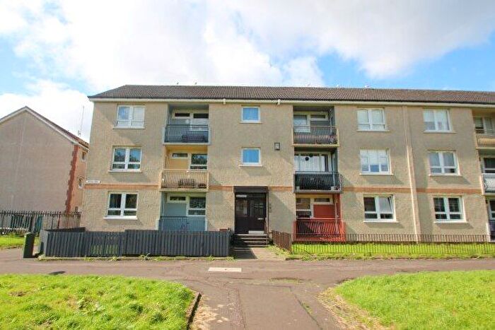 2 Bedroom Flat To Rent In Mossvale Walk, Glasgow, G33