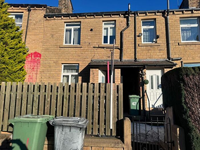 1 Bedroom Flat To Rent In Tanfield Road, Huddersfield, HD1