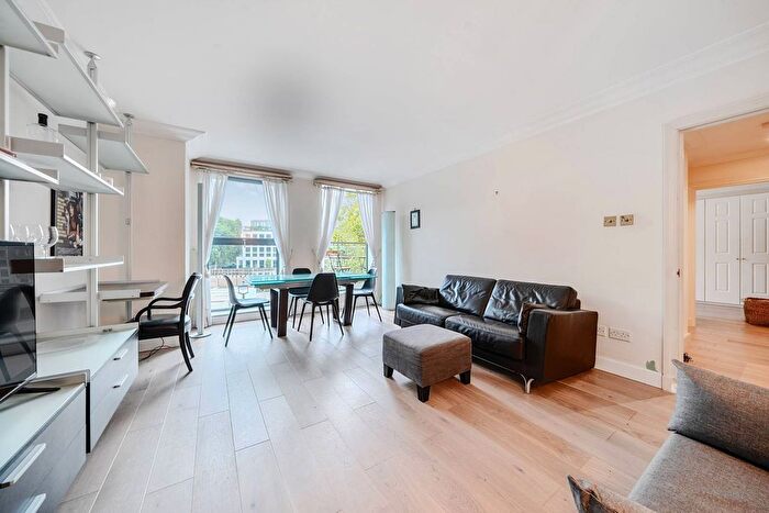 2 Bedroom Flat To Rent In Chelsea Gate Apartments, Chelsea, London, SW1W