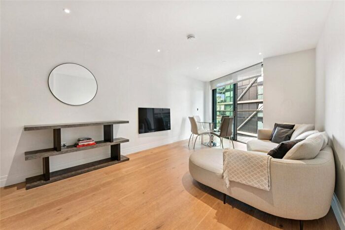 2 Bedroom Apartment To Rent In Riverlight Quay, London, SW11