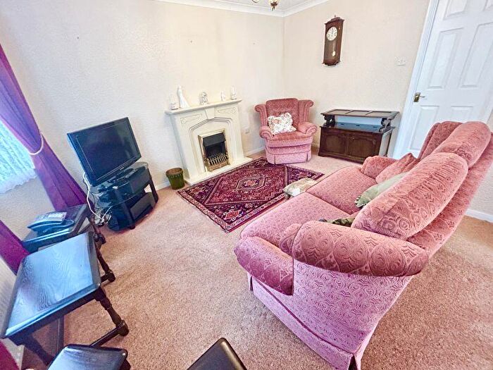 2 Bedroom Detached Bungalow For Sale In Hendre Road, Conwy, LL32