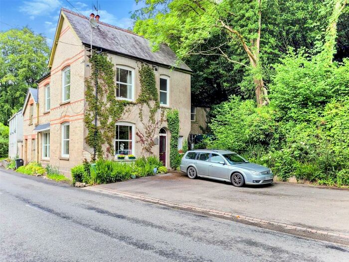 4 Bedroom Detached House For Sale In Snapper, Barnstaple, EX32