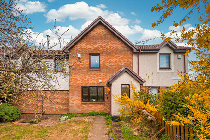 4 Bedroom Terraced House For Sale In Moredunvale Road, Edinburgh, EH17