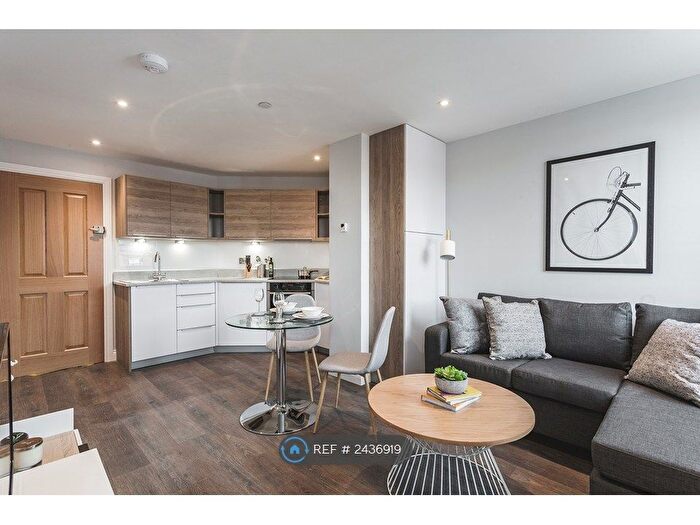 Studio To Rent In Kings Crescent Apartments, Derby, DE1