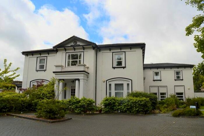 2 Bedroom Flat To Rent In Rathmore Road, Oxton, Wirral, CH43