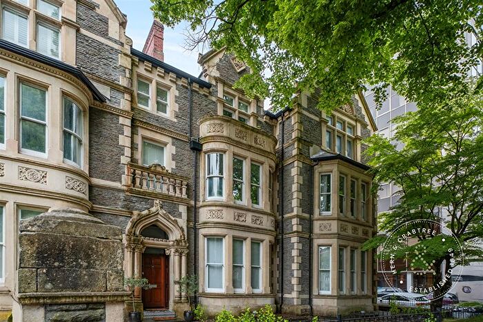 1 Bedroom Flat For Sale In Cathedral Road, Pontcanna, Cardiff, CF11
