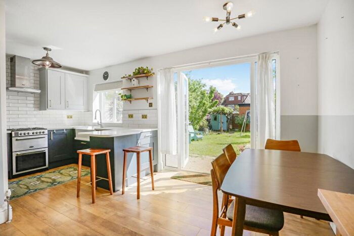 4 Bedroom Semi-Detached House To Rent In Manor Road, Stoughton, Guildford, GU2