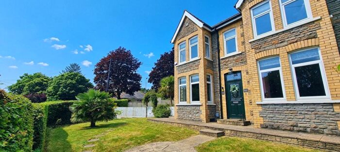 4 Bedroom Detached House For Sale In Gwerthonor Road, Gilfach, Bargoed, CF81