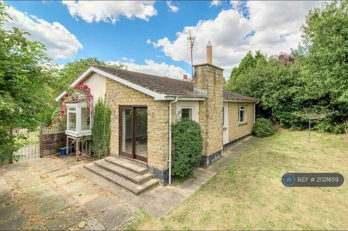 2 Bedroom Bungalow To Rent In Stringers Hill, Pytchley, Kettering, NN14