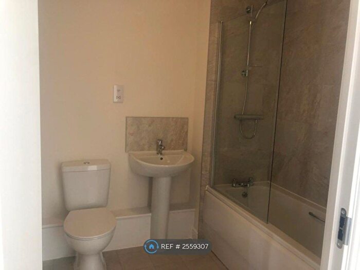 1 Bedroom Flat To Rent In Frenchay, Bristol, BS16