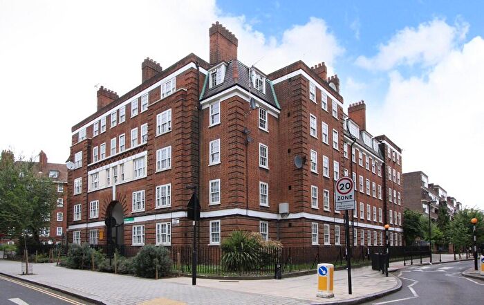2 Bedroom Apartment To Rent In Cyrus House, Clerkenwell, EC1V