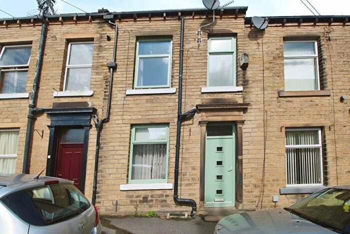 2 Bedroom Terraced House To Rent In Brian Street, Huddersfield, West Yorkshire, HD3