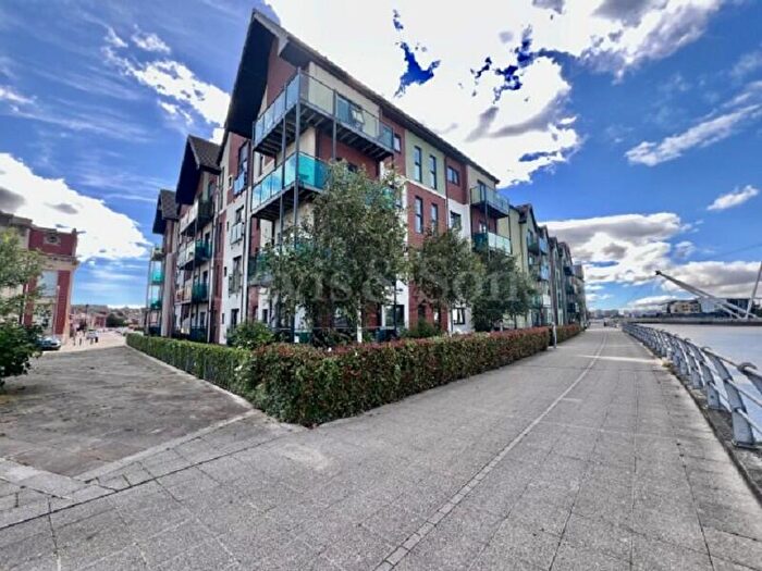 2 Bedroom Flat For Sale In Copper Dome Mews, Newport., NP19