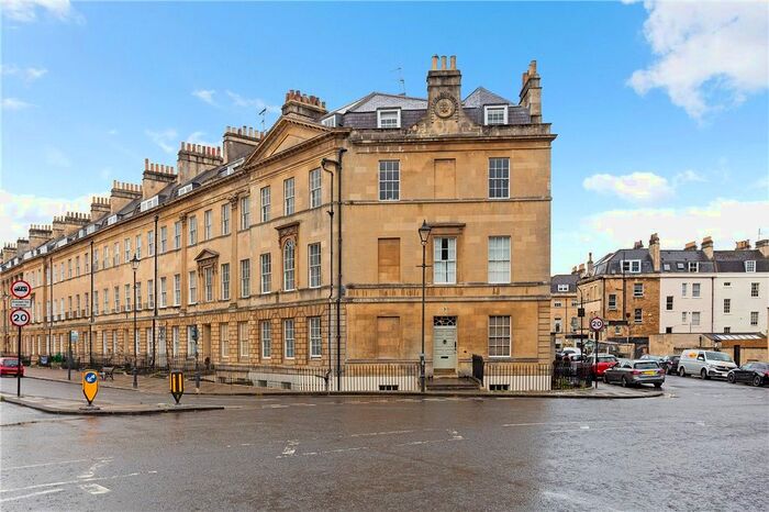 2 Bedroom Flat To Rent In Great Pulteney Street, Bath, Somerset, BA2