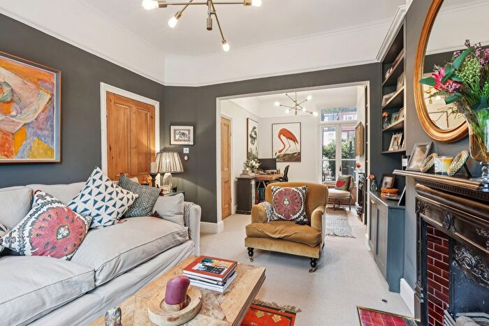 4 Bedroom Terraced House For Sale In Adelaide Road, Ealing, London, W13
