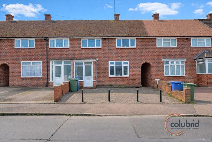 3 Bedroom Terraced House For Sale In Annalee Road, South Ockendon, RM15