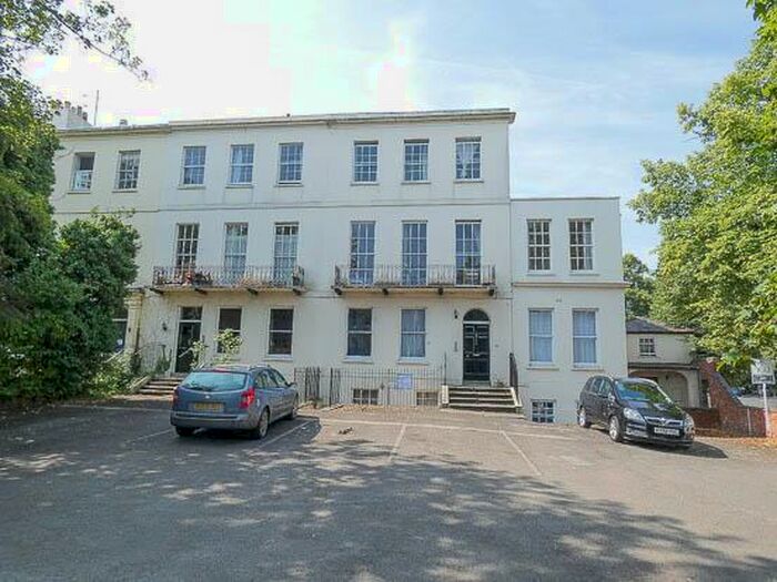 1 Bedroom Flat To Rent In London Road, Cheltenham, GL52