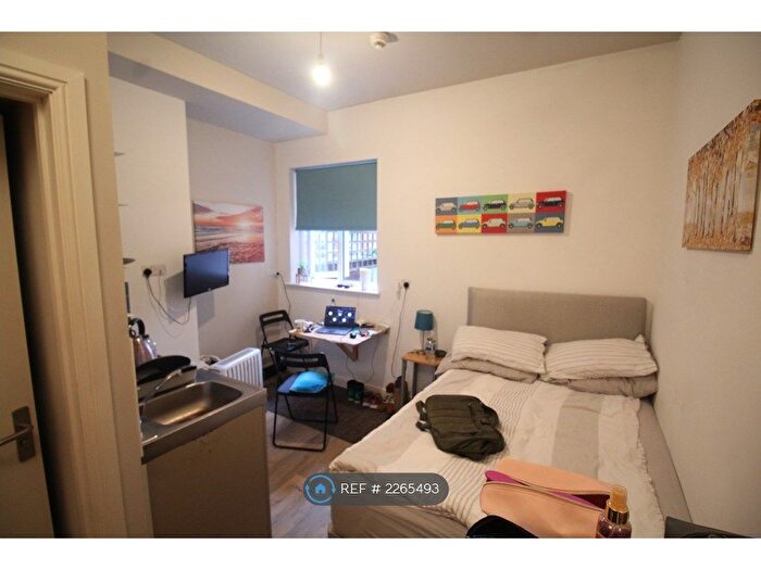 Studio To Rent In Holyhead Road, Coventry, CV1