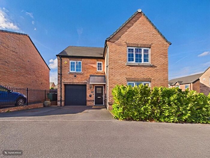 4 Bedroom Detached House For Sale In Glen Rise, Pontefract, WF8