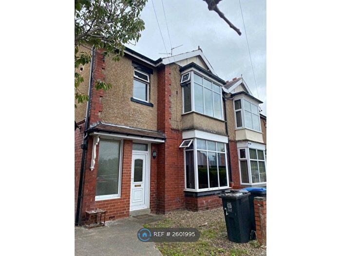 2 Bedroom Flat To Rent In Westfield Road, Bishop Auckland, DL14