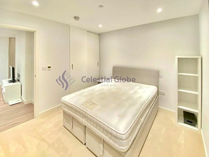 1 Bedroom Flat To Rent In Newnton Close, London, N4