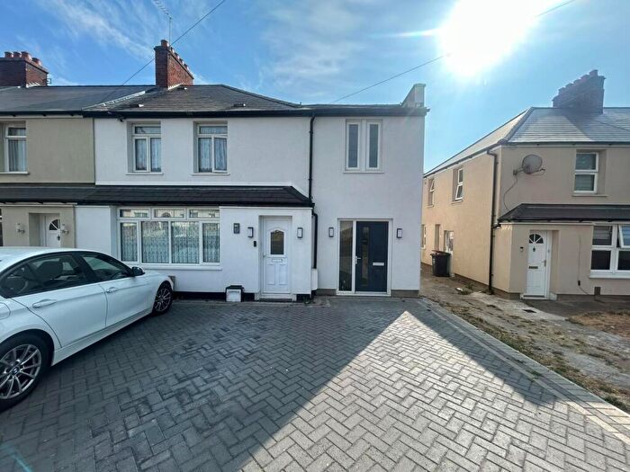 1 Bedroom End Of Terrace House To Rent In Cedar Road, Dartford, DA1