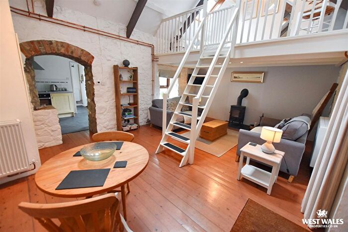 1 Bedroom Cottage For Sale In Ambleston, Haverfordwest, SA62