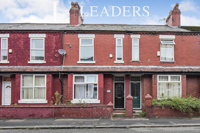 4 Bedroom House To Rent In Braemar Road, Manchester, M14