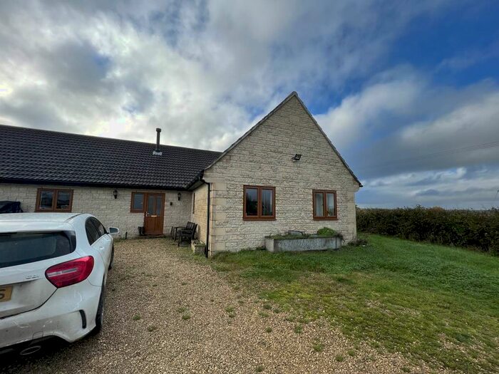 2 Bedroom Flat To Rent In Berkley Lane, Beckington, Nr Frome, BA11