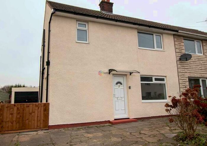 3 Bedroom Semi-Detached House To Rent In Orchard Head Drive, Pontefract, WF8