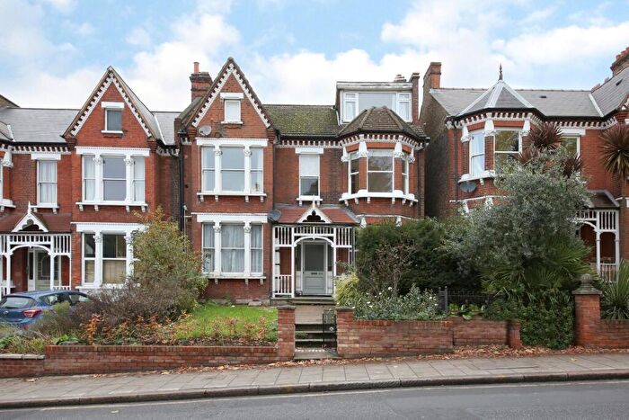 2 Bedroom Apartment To Rent In Herne Hill, Herne Hill, London, SE24