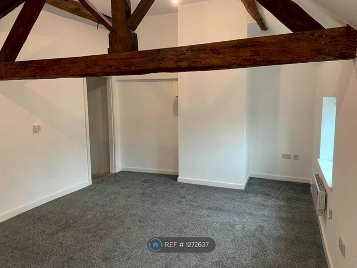 Studio To Rent In Lower Bond Street, Hinckley LE10