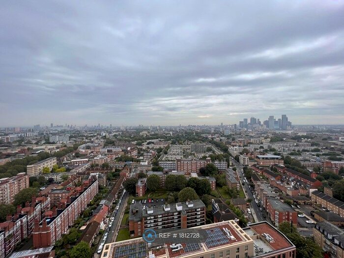 2 Bedroom Flat To Rent In Cendal Crescent, London, E1