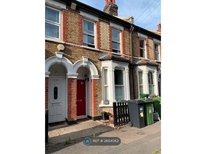 2 Bedroom Terraced House To Rent In Catford, London, SE6
