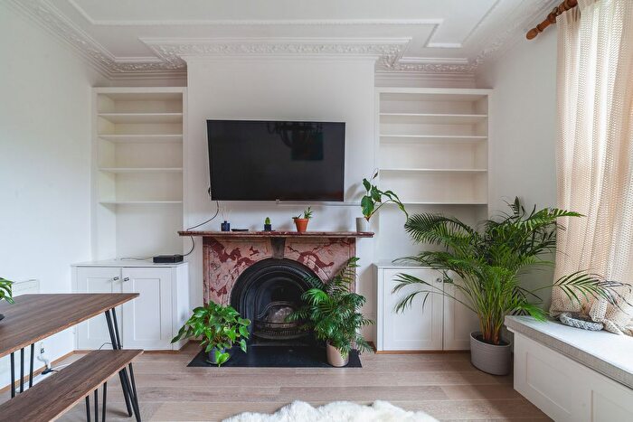 1 Bedroom Flat To Rent In Flat, Bromfelde Road, London, SW4