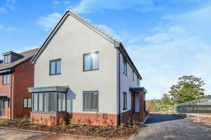 4 Bedroom Detached House To Rent In Robert Adam Road, Derby, DE22