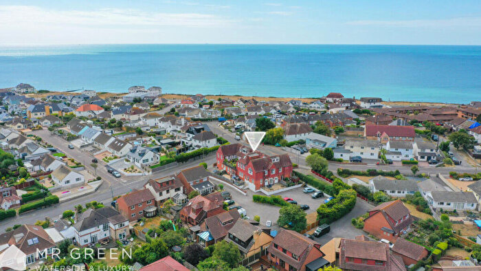 2 Bedroom Flat For Sale In Church Road, Southbourne, Dorset, BH6