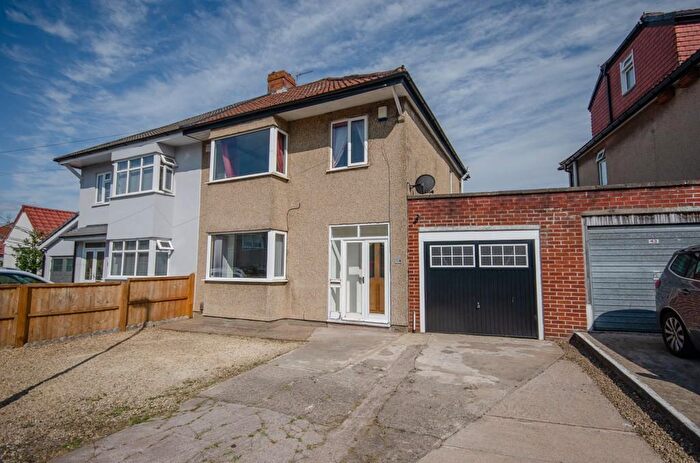 3 Bedroom Semi-Detached House For Sale In Springfield Avenue, Mangotsfield, Bristol, BS16