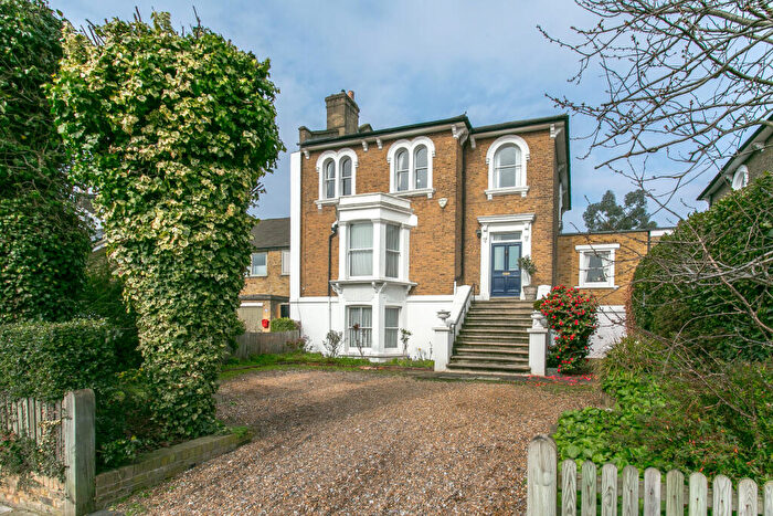 6 Bedroom Detached House For Sale In Lancaster Avenue, London, SE27