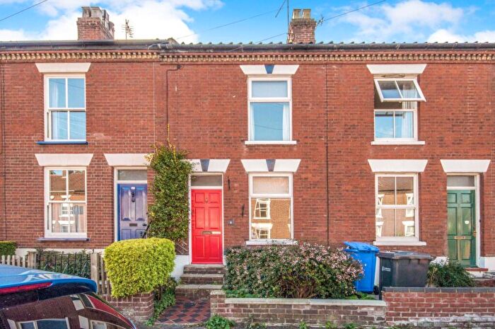 2 Bedroom Terraced House For Sale In Hill Street, Norwich, NR2