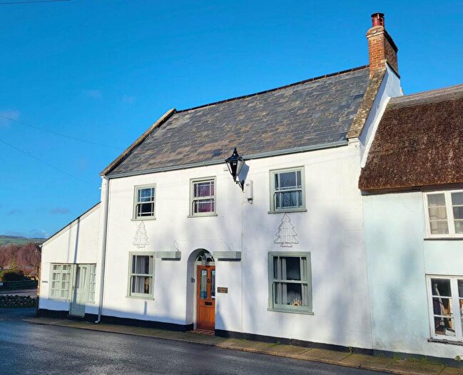 5 Bedroom End Of Terrace House For Sale In Church Street, Axmouth, Devon, EX12